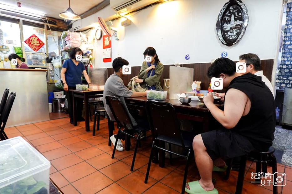 13武昌市場越南河內河粉招牌生牛肉河粉越式咖哩雞飯.jpg 13武昌市場越南河內河粉招牌生牛肉河粉越式咖哩雞飯.jpg