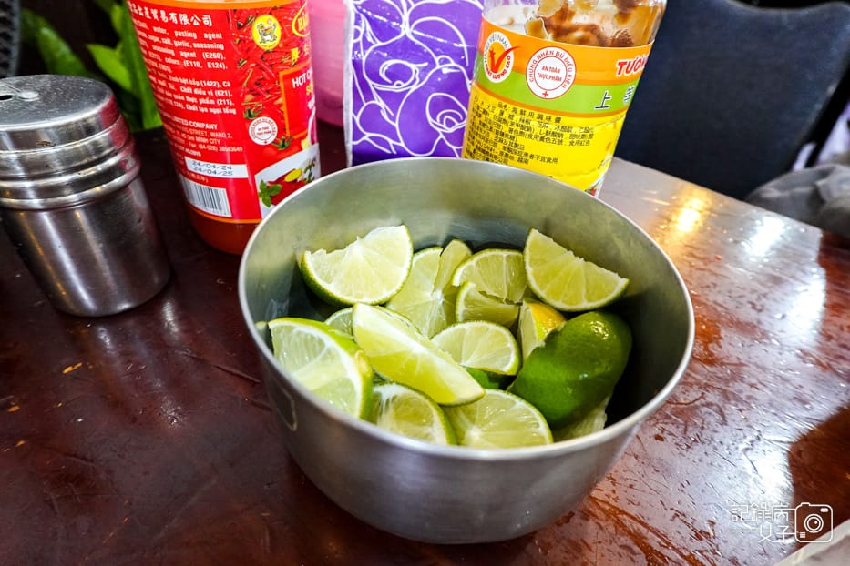 17武昌市場越南河內河粉招牌生牛肉河粉越式咖哩雞飯.jpg 17武昌市場越南河內河粉招牌生牛肉河粉越式咖哩雞飯.jpg