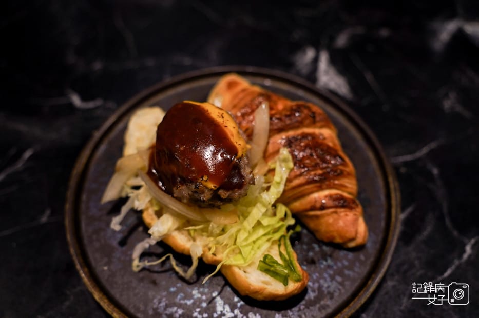 48鐵 F.f Teppanyaki 鐵板燒Fine dining和牛漢堡排可頌.jpg