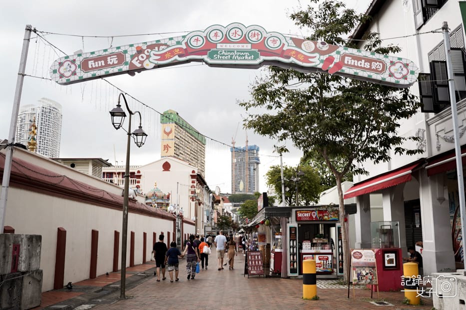 1Chinatown牛車水巴剎壁畫牛車水大廈Chinatown Complex.jpg