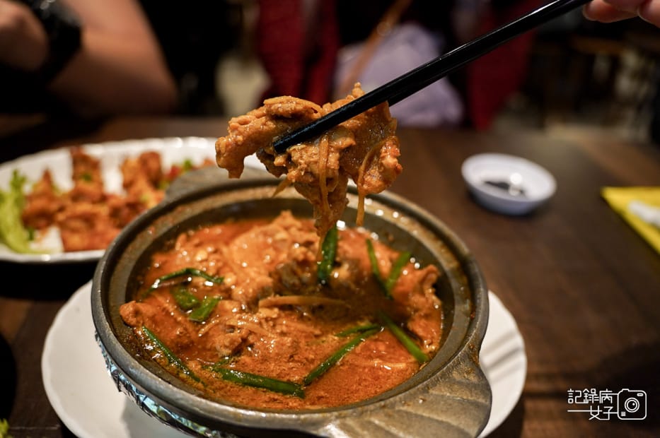 25新加坡松發肉骨茶塘城坊砂锅肉片 Claypot Pork Tenderloin.jpg
