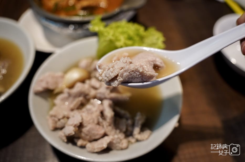 19新加坡松發肉骨茶塘城坊白胡椒腰肉片汤Pork Tenderloin Soup.jpg