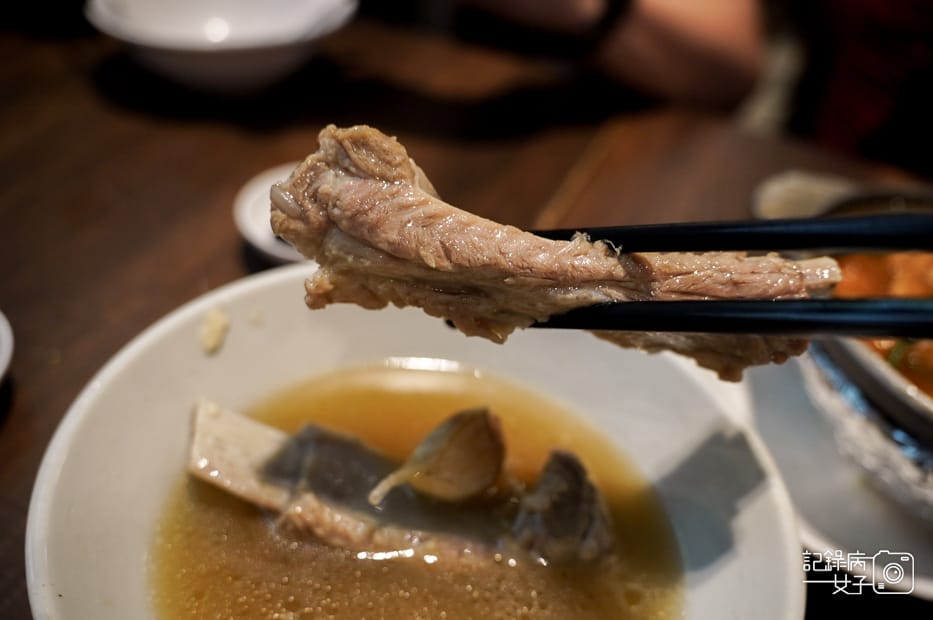 17新加坡松發肉骨茶塘城坊白胡椒湯排骨肉骨茶Pork Ribs Soup.jpg