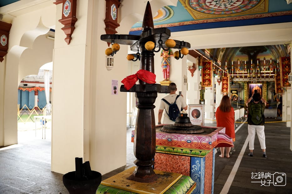 14新加坡馬里安曼廟SingaporeSri Mariamman Temple牛車水Chinatown百年印度廟.jpg