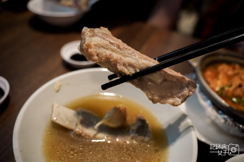 16新加坡松發肉骨茶塘城坊白胡椒湯排骨肉骨茶Pork Ribs Soup.jpg