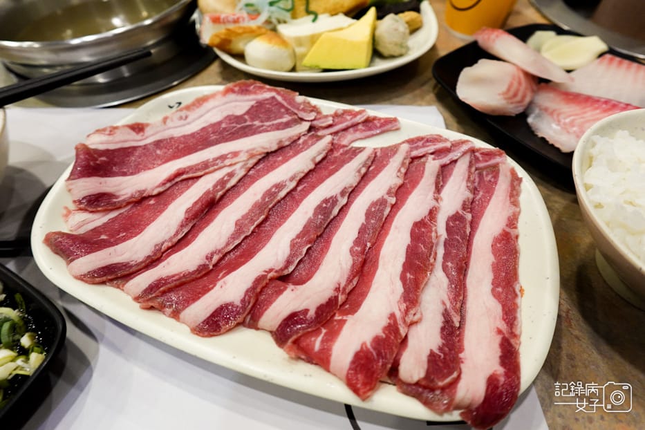 27台北大直中山區川田涮涮鍋大直個人小火鍋沙朗牛肉台灣鯛魚.jpg