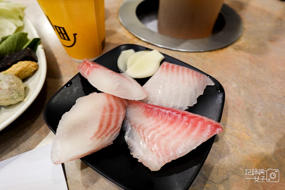 33台北大直中山區川田涮涮鍋大直個人小火鍋沙朗牛肉台灣鯛魚.jpg