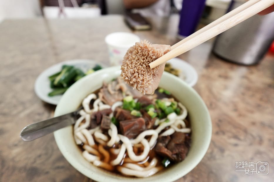 22萬華洛陽富宏牛肉麵24小時營業牛肉麵牛雜麵牛肚牛筋.jpg 22萬華洛陽富宏牛肉麵24小時營業牛肉麵牛雜麵牛肚牛筋.jpg