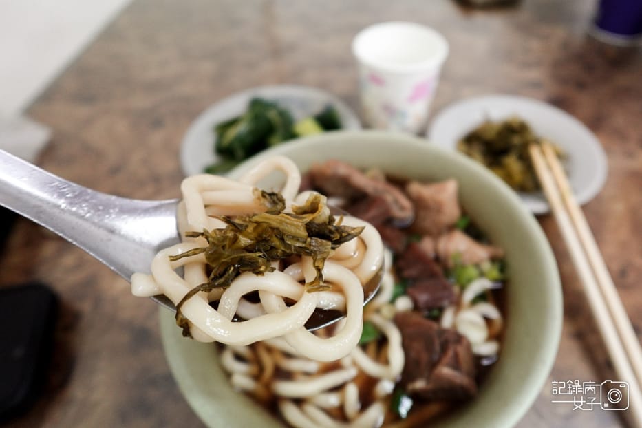 18萬華洛陽富宏牛肉麵24小時營業牛肉麵牛雜麵牛肚牛筋.jpg 18萬華洛陽富宏牛肉麵24小時營業牛肉麵牛雜麵牛肚牛筋.jpg