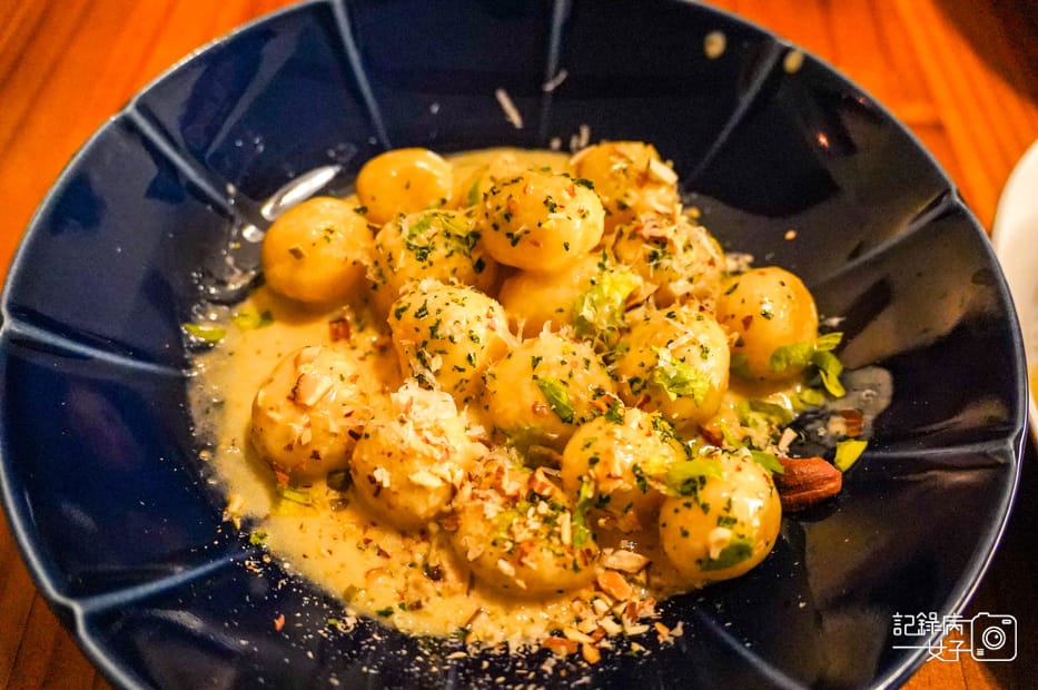 38高雄Belfort Bistro貝佛街餐酒坊藍紋起司玉琪焗烤波隆納千層麵.jpg