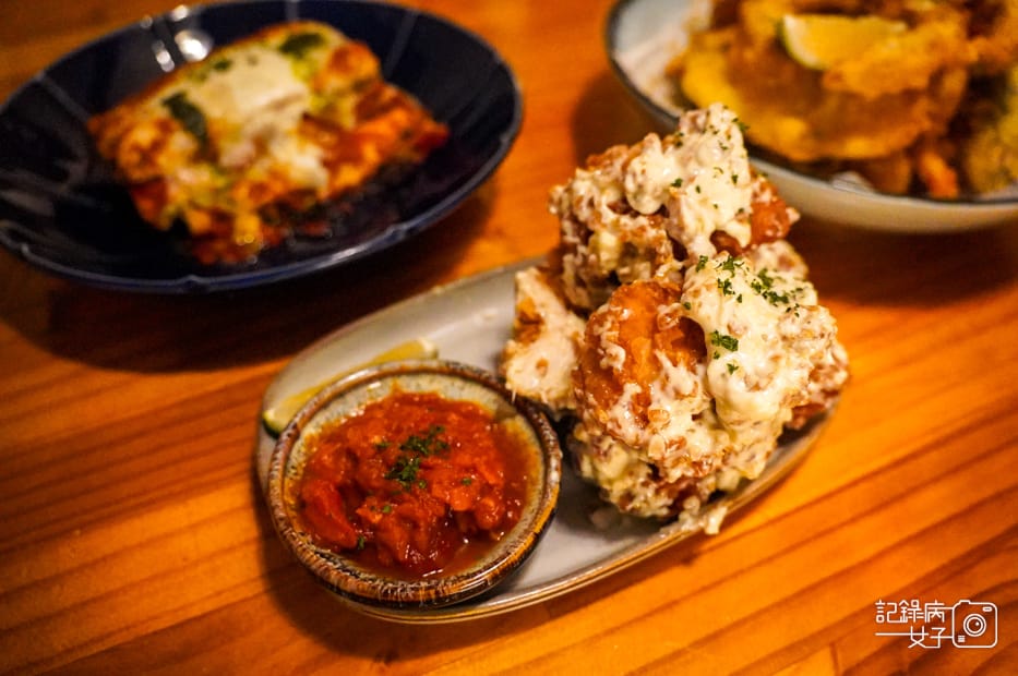 25貝佛街餐酒坊漁伕的炸物拼盤凱薩炸雞焗烤茄.jpg