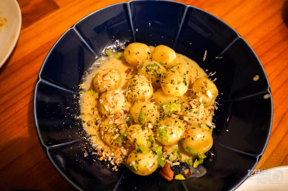 37高雄Belfort Bistro貝佛街餐酒坊藍紋起司玉琪焗烤波隆納千層麵.jpg