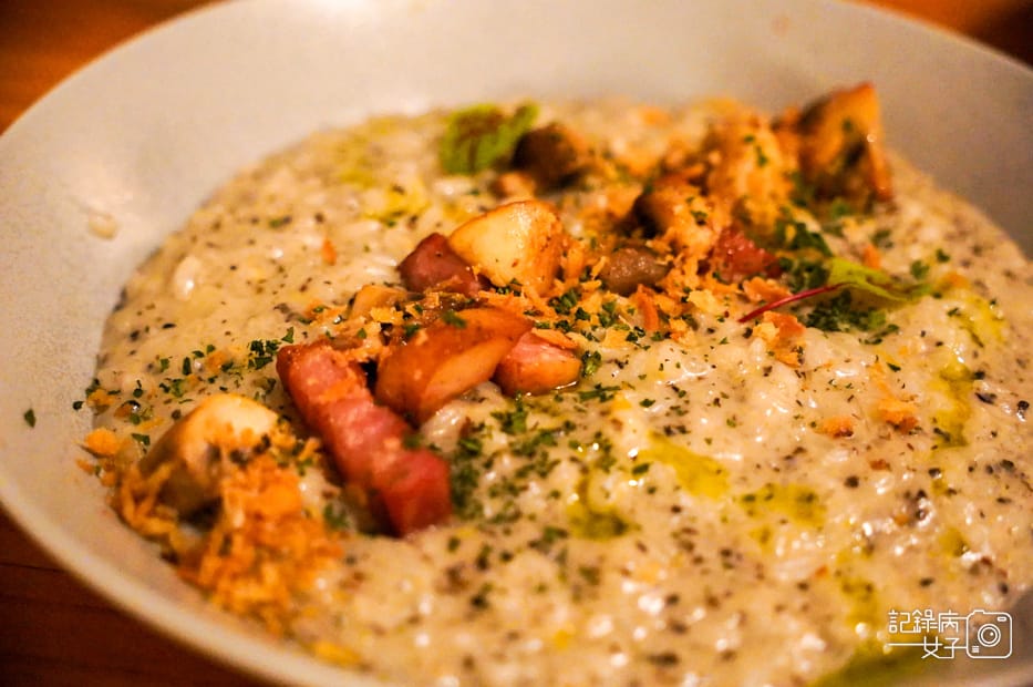 51貝佛街餐酒館Belfort Bistro培根蛋奶義大利麵寬麵義大利麵黑松露燉飯.jpg