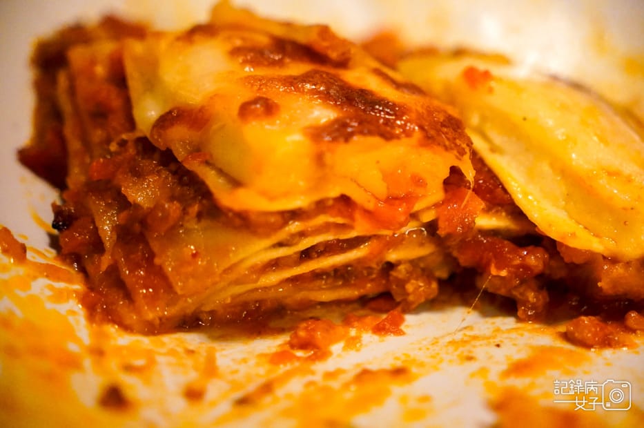 35高雄Belfort Bistro貝佛街餐酒坊藍紋起司玉琪焗烤波隆納千層麵.jpg