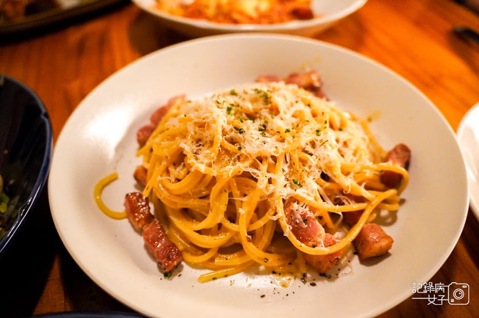 42貝佛街餐酒館Belfort Bistro培根蛋奶義大利麵寬麵義大利麵黑松露燉飯.jpg