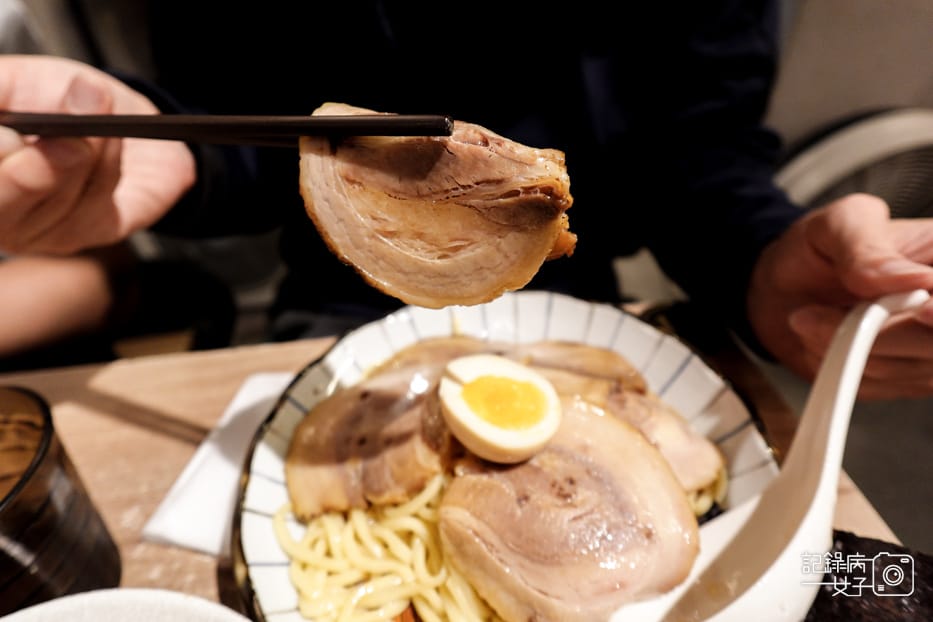 3台北士林夜市美食百八龍拉麵豚骨柚香沾麵豚骨激辛拉麵免費加麵.jpg 3台北士林夜市美食百八龍拉麵豚骨柚香沾麵豚骨激辛拉麵免費加麵.jpg