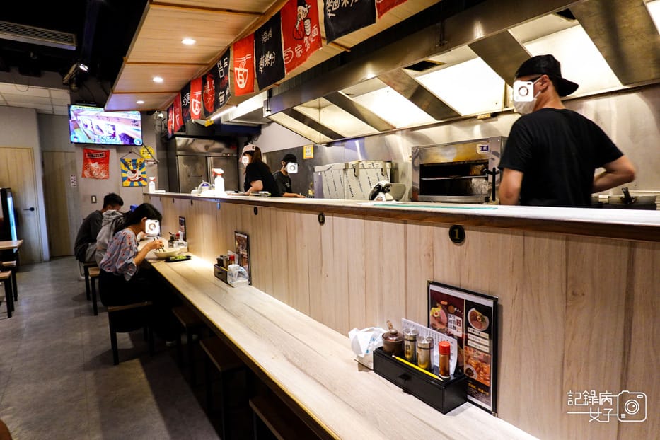 6士林夜市百八龍拉麵人氣濃厚豚骨柚香沾麵干貝雞湯拉麵.jpg 6士林夜市百八龍拉麵人氣濃厚豚骨柚香沾麵干貝雞湯拉麵.jpg