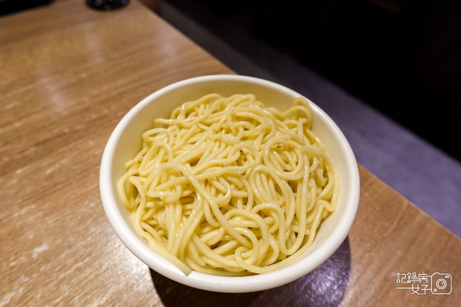 29士林夜市百八龍拉麵免費加湯加麵.jpg 29士林夜市百八龍拉麵免費加湯加麵.jpg