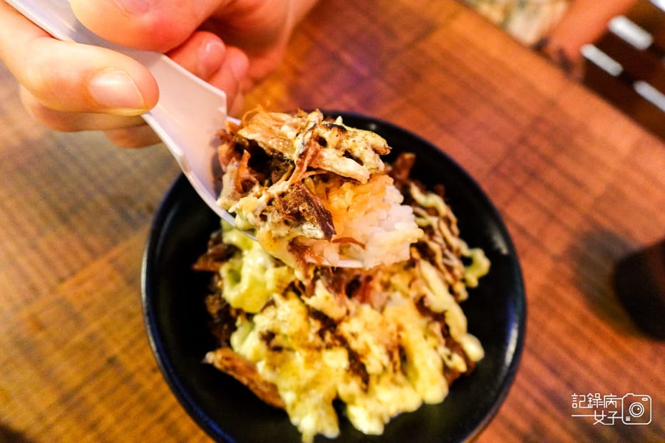16台北大安區鳥人拉麵炙烤豬肉絲丼飯美乃滋叉燒飯.jpg 16台北大安區鳥人拉麵炙烤豬肉絲丼飯美乃滋叉燒飯.jpg