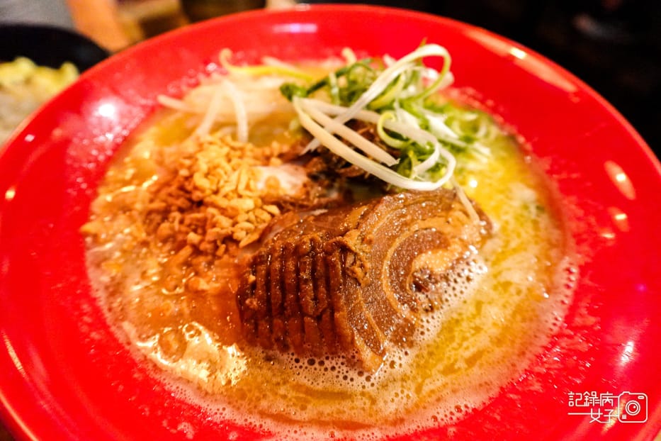 24台北大安區鳥人厚切叉燒拉麵雞白湯豚骨湯.jpg 24台北大安區鳥人厚切叉燒拉麵雞白湯豚骨湯.jpg