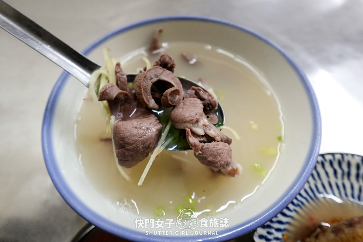 【新北 三重區】白河阿婆碗粿米苔目x招牌米苔目x控肉刈包x湯頭美味豬心湯 - 第64張圖 【新北 三重區】白河阿婆碗粿米苔目x招牌米苔目x控肉刈包x湯頭美味豬心湯