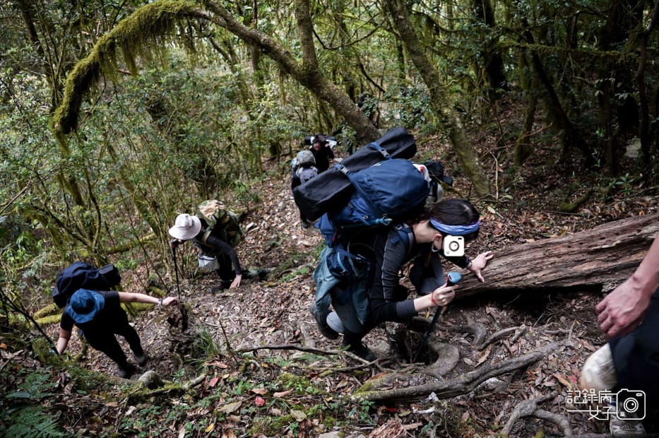 6戒茂斯上嘉明湖三天兩夜天使的眼淚三叉山向陽山百岳.jpg