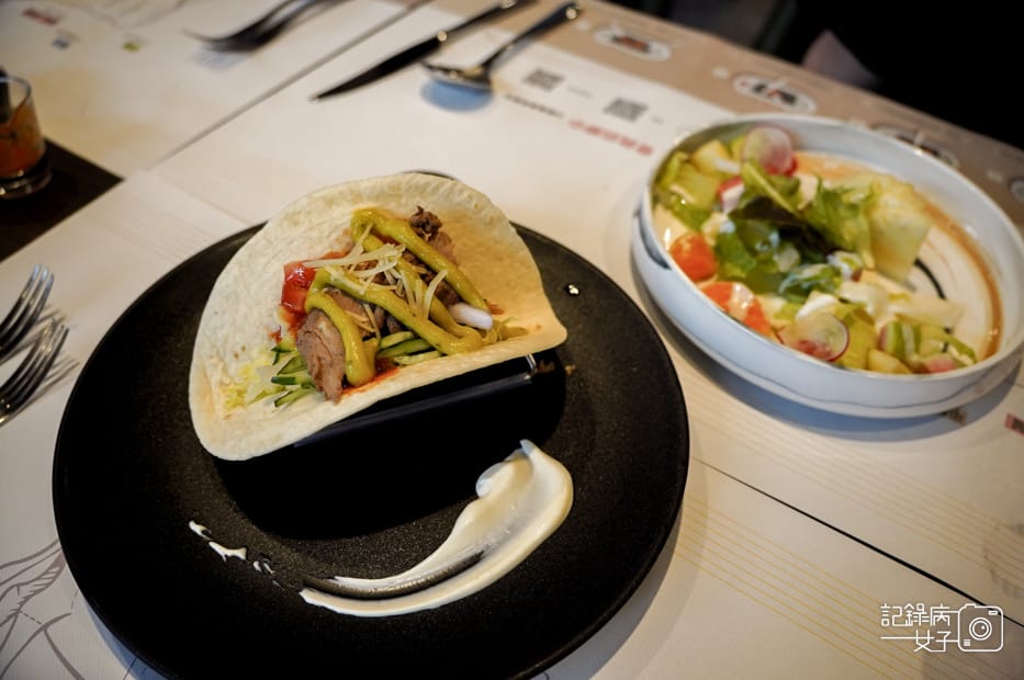 20高雄凱恩斯岩燒牛排墨西哥烤牛肉捲餅沙拉.jpg 20高雄凱恩斯岩燒牛排墨西哥烤牛肉捲餅沙拉.jpg