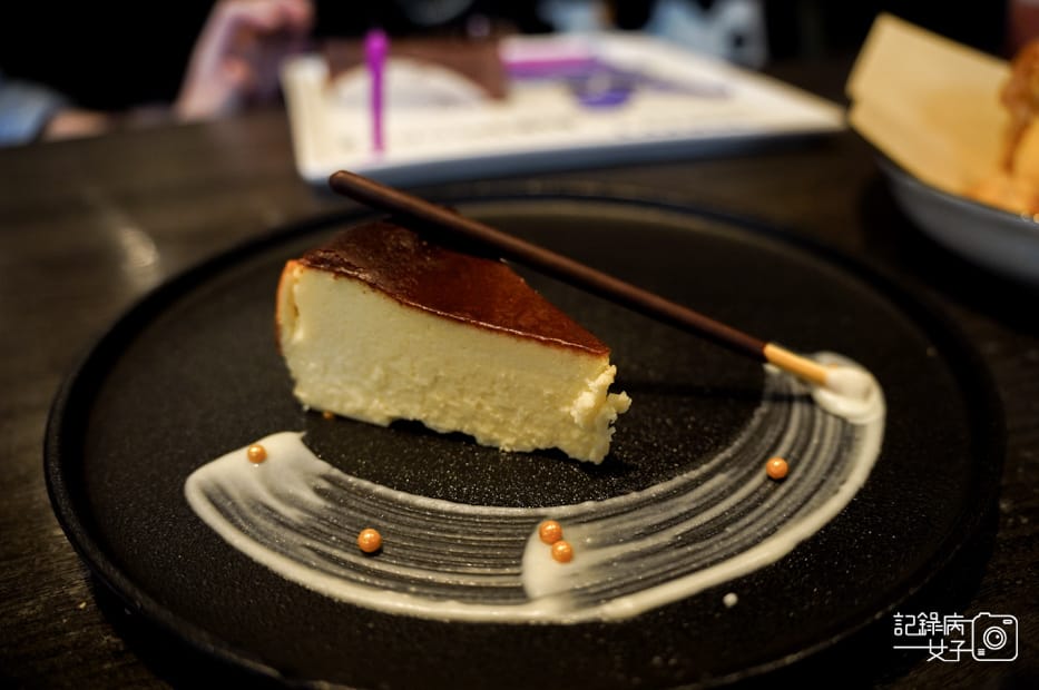 80高雄凱恩斯岩燒牛排手工甜點泡芙冰淇淋巴斯克乳酪.jpg 80高雄凱恩斯岩燒牛排手工甜點泡芙冰淇淋巴斯克乳酪.jpg