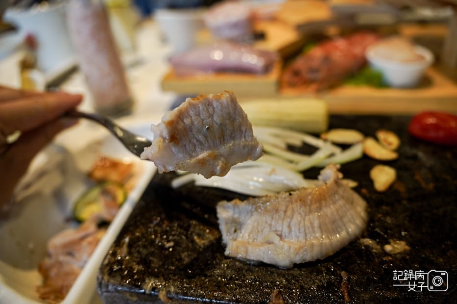 46高雄凱恩斯岩燒牛排松阪豬玉米雞肉.jpg 46高雄凱恩斯岩燒牛排松阪豬玉米雞肉.jpg