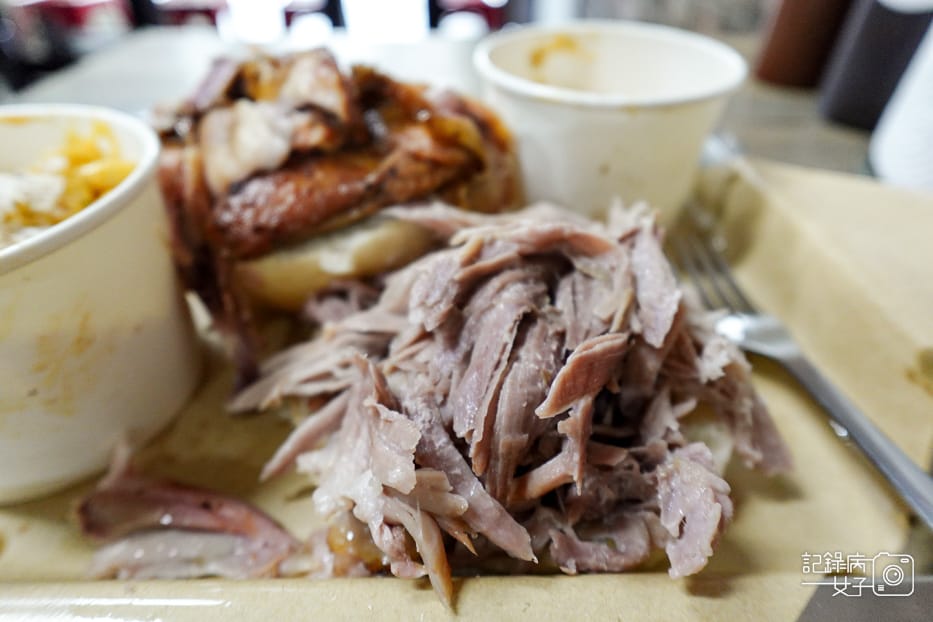 21南港美式烤肉Bogart%5Cs Smokehouse Taipei美式木柴煙燻屋手撕豬肉 Pulled Pork.jpg
