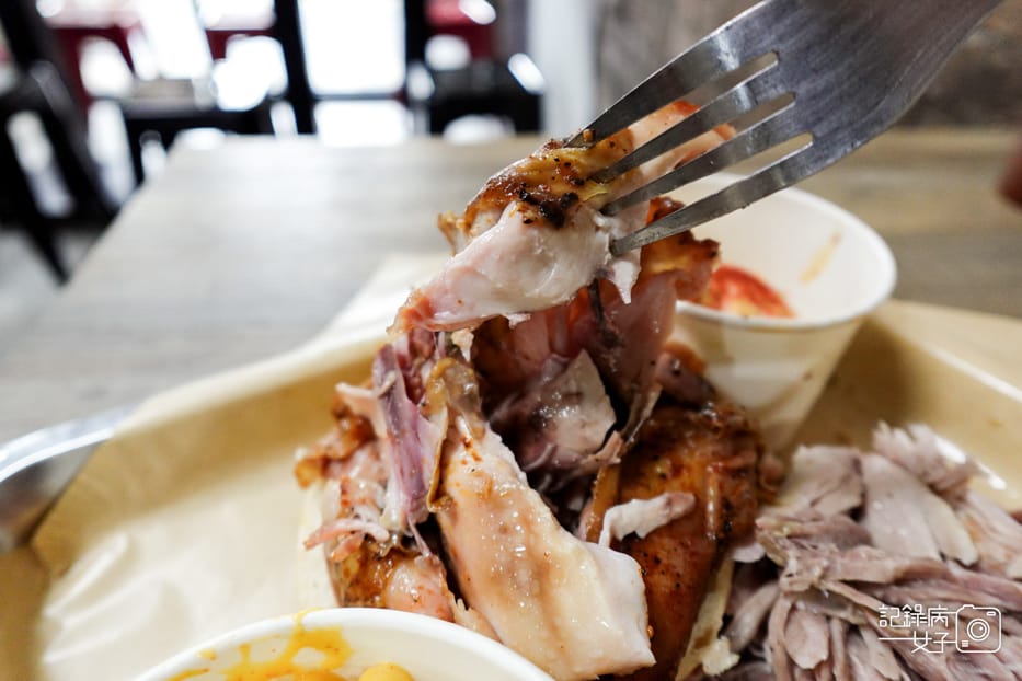 23南港美式烤肉Bogart%5Cs Smokehouse Taipei美式木柴煙燻屋手撕雞肉 Pulled Chicken.jpg