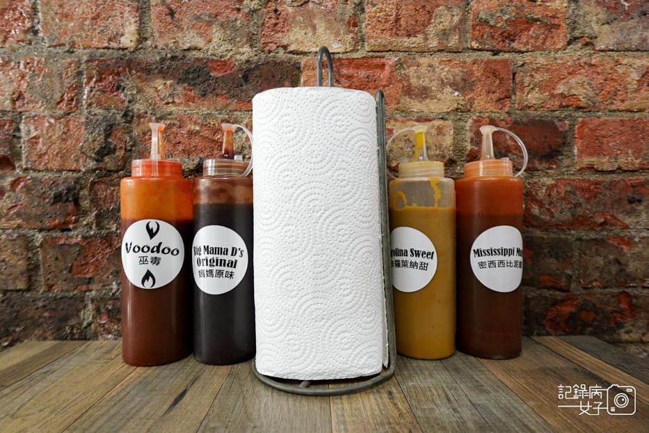 24南港美式木柴煙燻屋醬料巫毒媽媽原味密西西比尼醋卡羅萊納甜.jpg