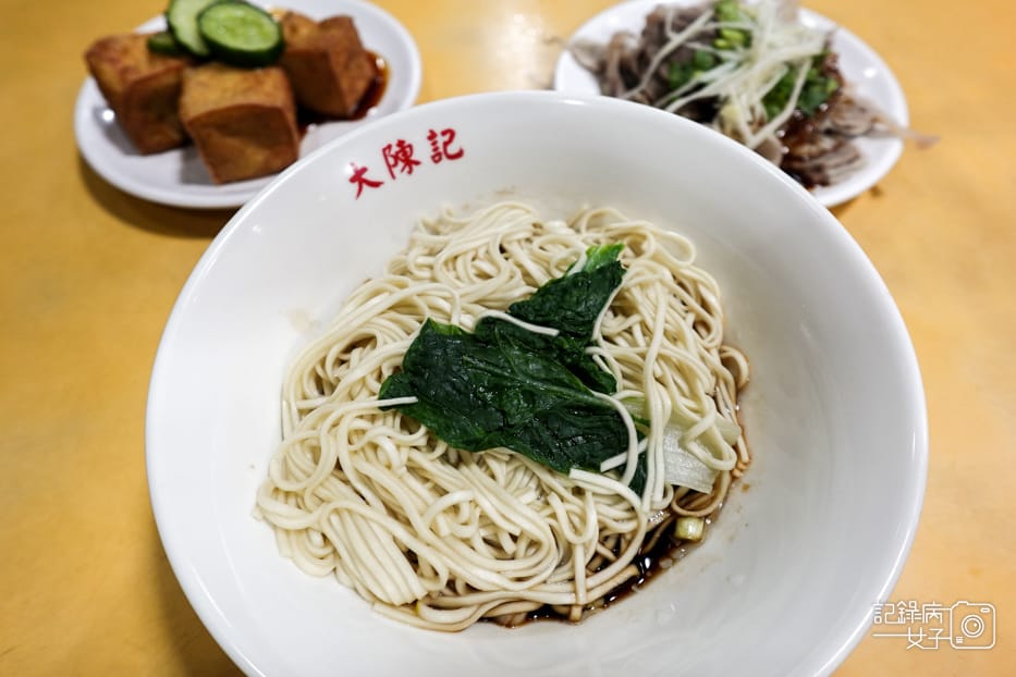 9內湖區737大陳記古早味麵店醋麵肝𦟪肉炸豆腐.jpg