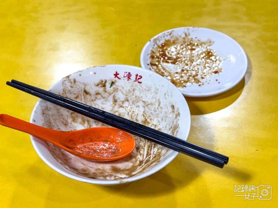 18內湖737美食大陳記古早味麵店麻醬麵紅燒肉滷肉飯炒手.jpg