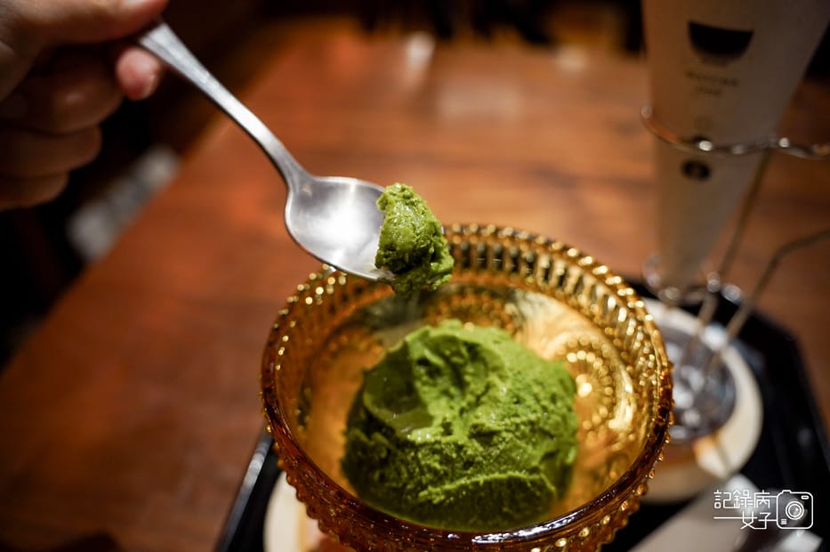 41台北古亭台電大樓平安京茶事日本抹茶甜點專賣店抹茶冰淇淋霜淇淋開心果冰淇淋.jpg