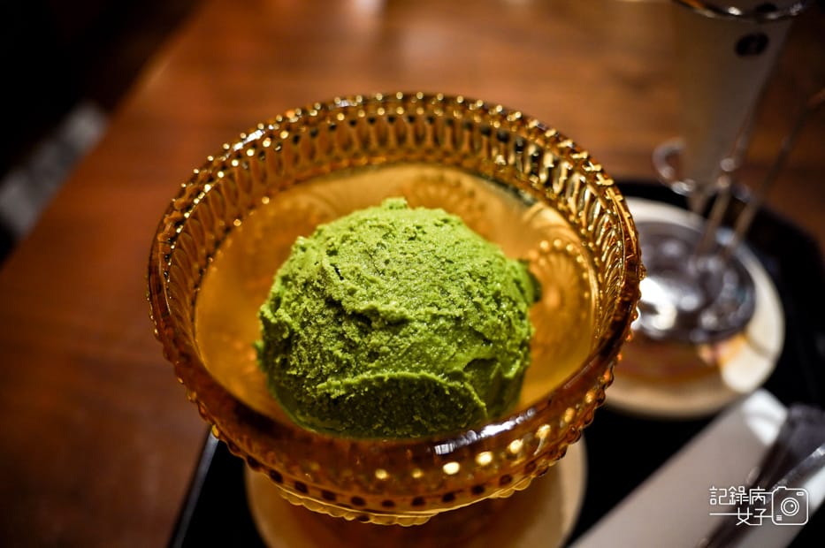 40台北古亭台電大樓平安京茶事日本抹茶甜點專賣店抹茶冰淇淋霜淇淋開心果冰淇淋.jpg