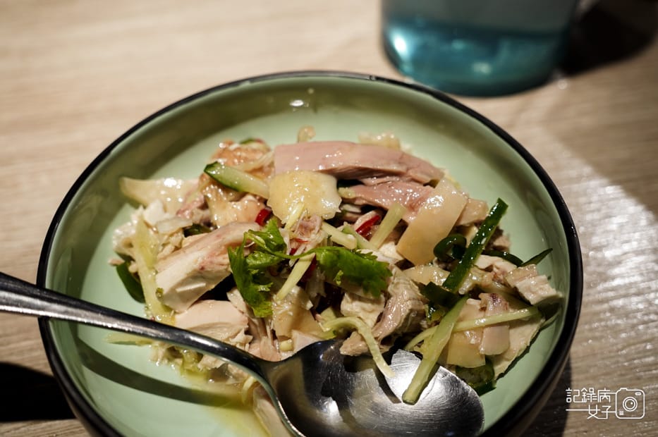 【高雄 左營區】開飯川食堂x梅汁二弄雞x流口水雞x花椒炸蛋x