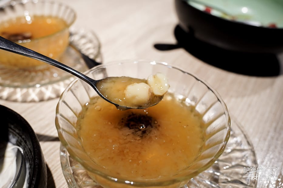 【高雄 左營區】開飯川食堂x梅汁二弄雞x流口水雞x花椒炸蛋x