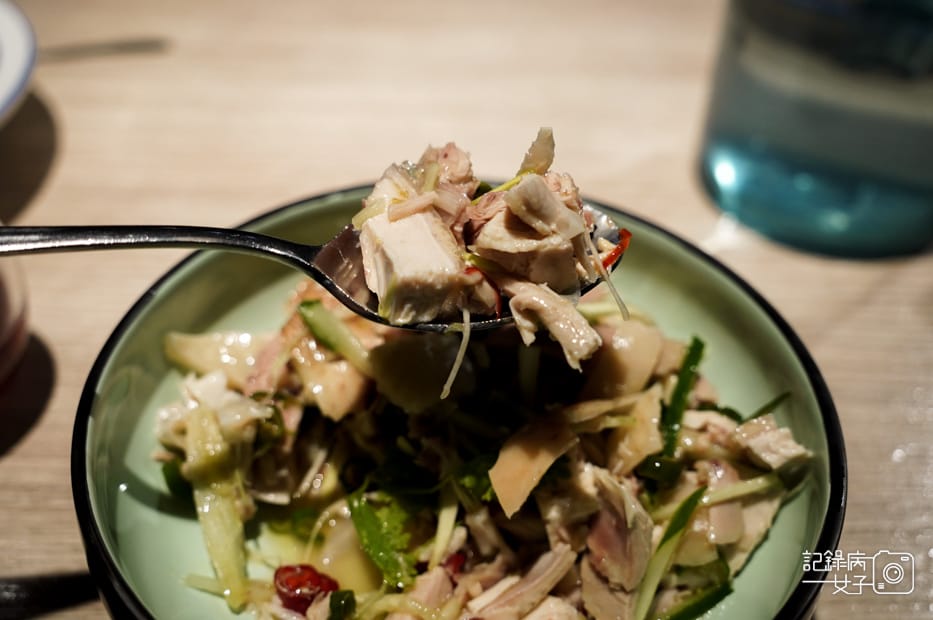 【高雄 左營區】開飯川食堂x梅汁二弄雞x流口水雞x花椒炸蛋x