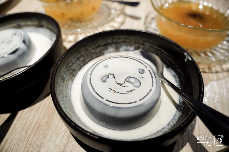 【高雄 左營區】開飯川食堂x梅汁二弄雞x流口水雞x花椒炸蛋x