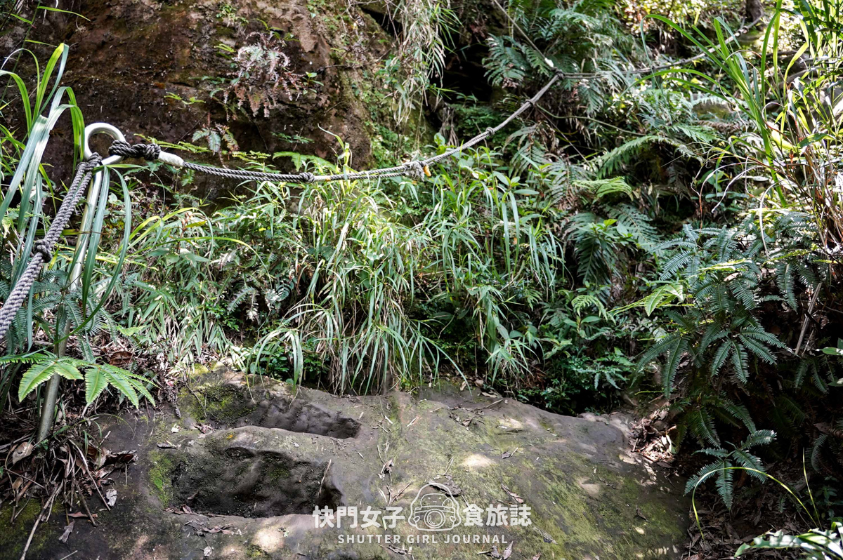 【石筍尖】平溪菁桐健行 x 需攀繩的石筍尖 x 探訪魔神仔洞 x 薯榔尖登山步道 - 第21張圖 【石筍尖】平溪菁桐健行 x 需攀繩的石筍尖 x 探訪魔神仔洞 x 薯榔尖登山步道