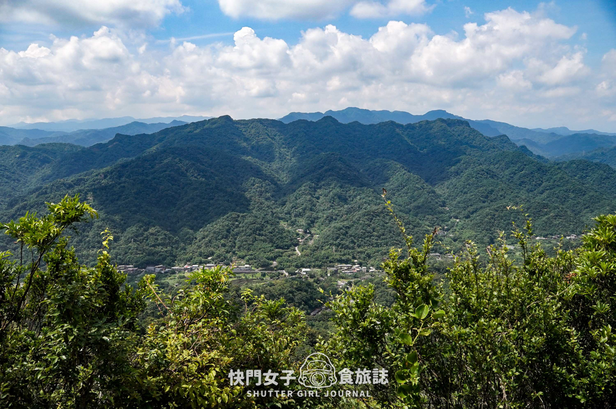 【石筍尖】平溪菁桐健行 x 需攀繩的石筍尖 x 探訪魔神仔洞 x 薯榔尖登山步道 - 第26張圖 【石筍尖】平溪菁桐健行 x 需攀繩的石筍尖 x 探訪魔神仔洞 x 薯榔尖登山步道