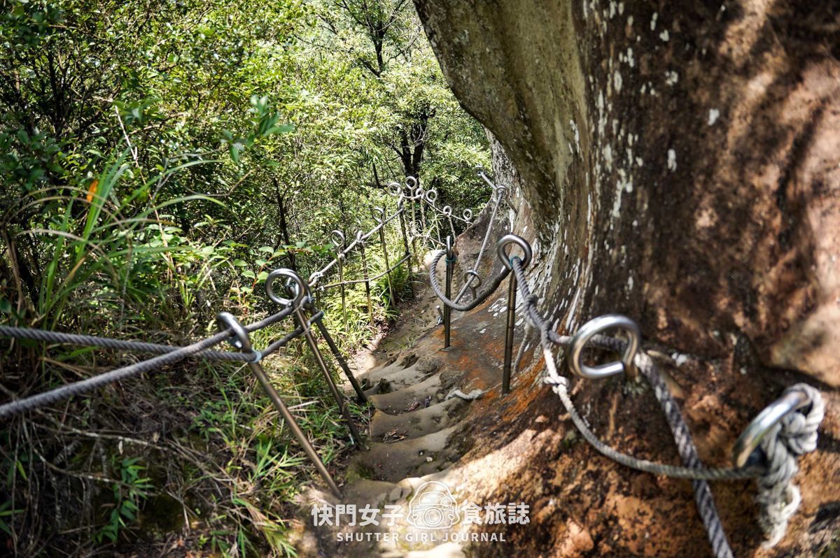 【孝子山&慈母峰】懼高的人無法挑戰的孝子山和慈母峰 x 陡上陡下的極窄路線 - 第29張圖 【孝子山&慈母峰】懼高的人無法挑戰的孝子山和慈母峰 x 陡上陡下的極窄路線
