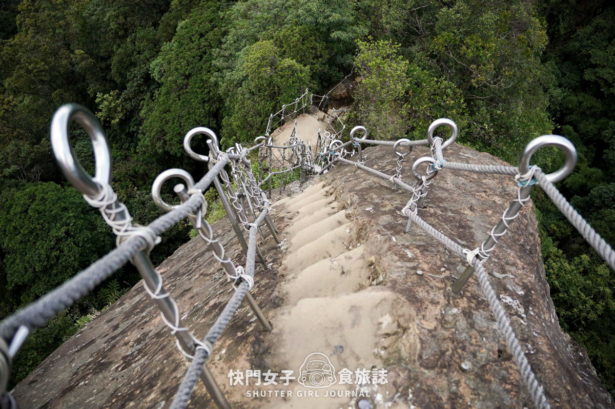 【孝子山&慈母峰】懼高的人無法挑戰的孝子山和慈母峰 x 陡上陡下的極窄路線 - 第36張圖 【孝子山&慈母峰】懼高的人無法挑戰的孝子山和慈母峰 x 陡上陡下的極窄路線