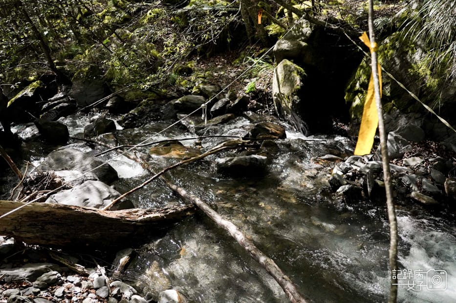 14台灣百岳北二段無名甘薯耳無溪營地遠多志山.jpg