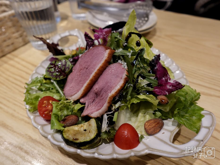 13台北大安美食青沐鴨胸沙拉.jpg