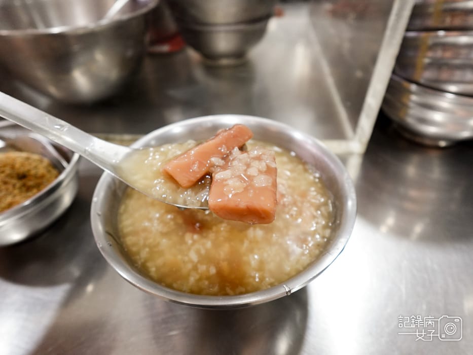 20萬華華西街美食老店北港甜湯燒麻糬芋頭米糕粥豆花.jpg