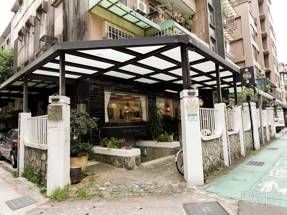 1大安區甜點蛋糕松薇 PINE%26;ROSE假日限定水果千層生乳蛋糕.jpg 1大安區甜點蛋糕松薇 PINE%26;ROSE假日限定水果千層生乳蛋糕.jpg