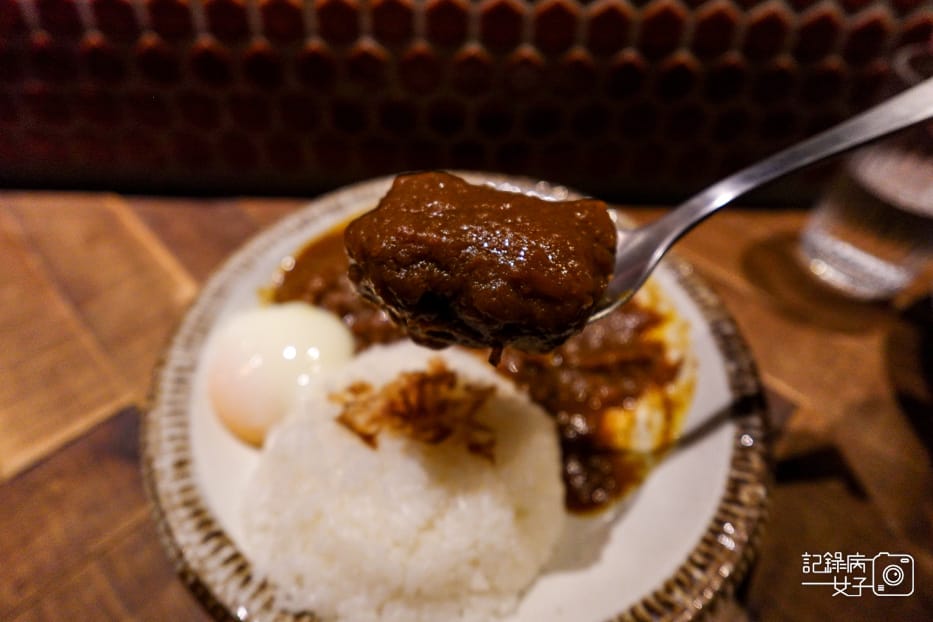 14大安區新高軒咖哩炸豬排咖哩飯牛柳燉黑豚豬肉溫泉蛋.jpg 14大安區新高軒咖哩炸豬排咖哩飯牛柳燉黑豚豬肉溫泉蛋.jpg