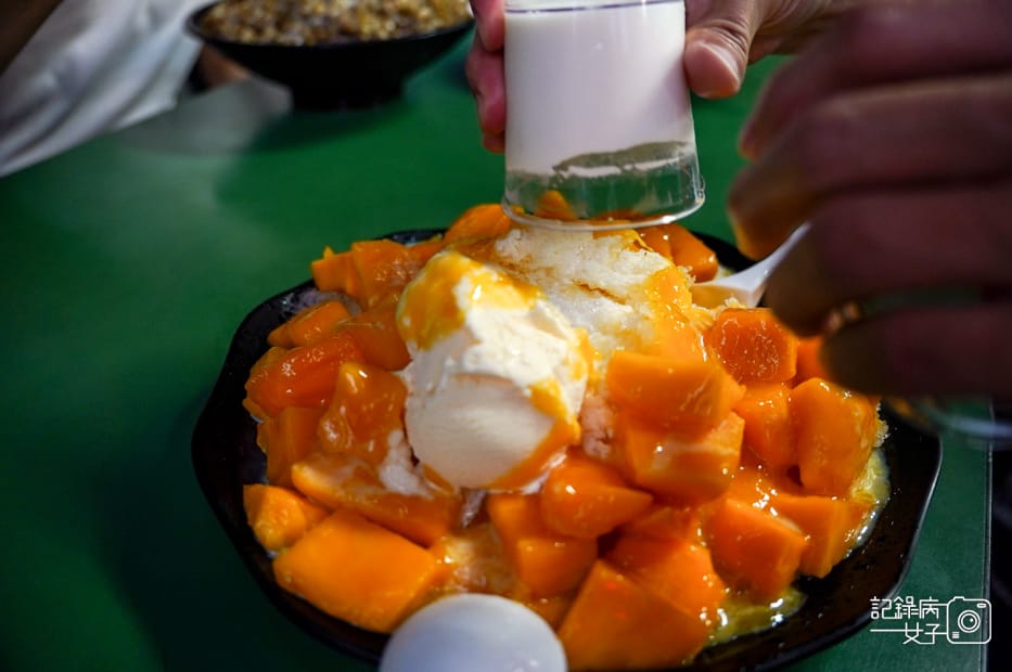 19基隆活力站蒟蒻屋季節限定芒果冰淇淋奶酪冰限量粉粿.jpg